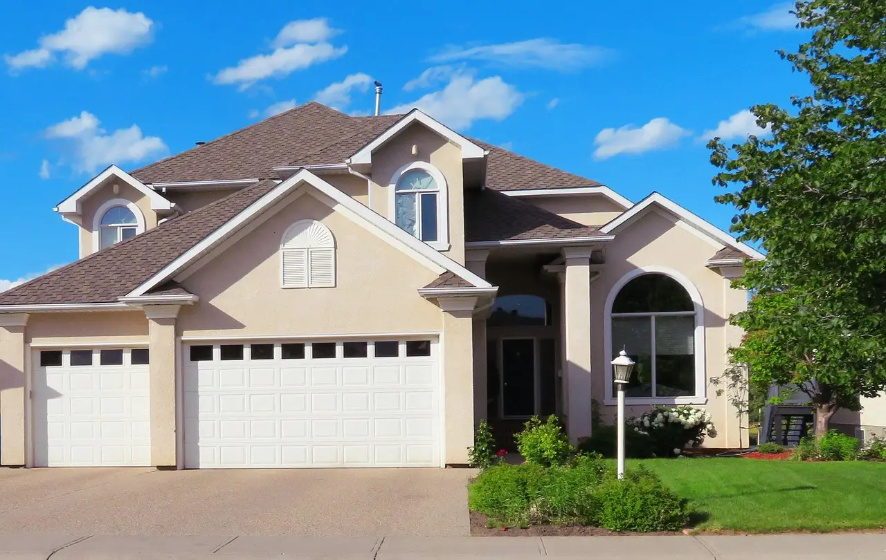 house, home, real estate, property, mortgage, residence, housing, upscale, suburbs, suburban, dwelling, exterior, landscaping, real estate, real estate, real estate, real estate, real estate